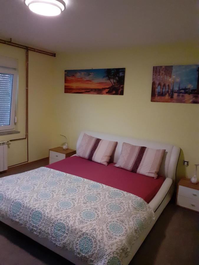Maja Apartamento Velika Gorica Exterior foto